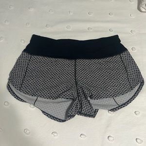 Lululemon shorts size 8